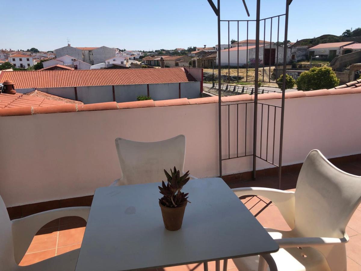 Hostal La Caballeriza Malpartida de Cáceres Eksteriør billede